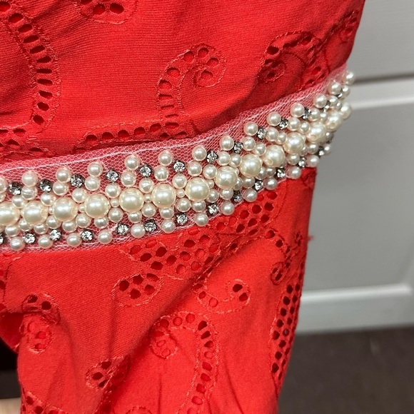Red with pearl Waist - Picture 4 of 4